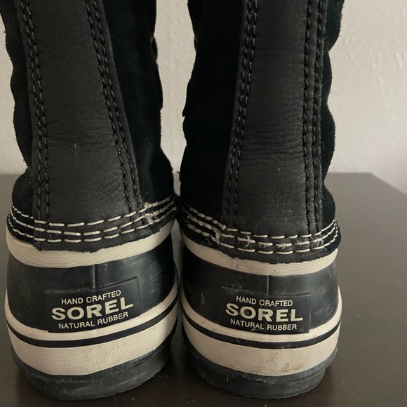 Sorel Joan of Arctic Boots - Picture 3 of 13